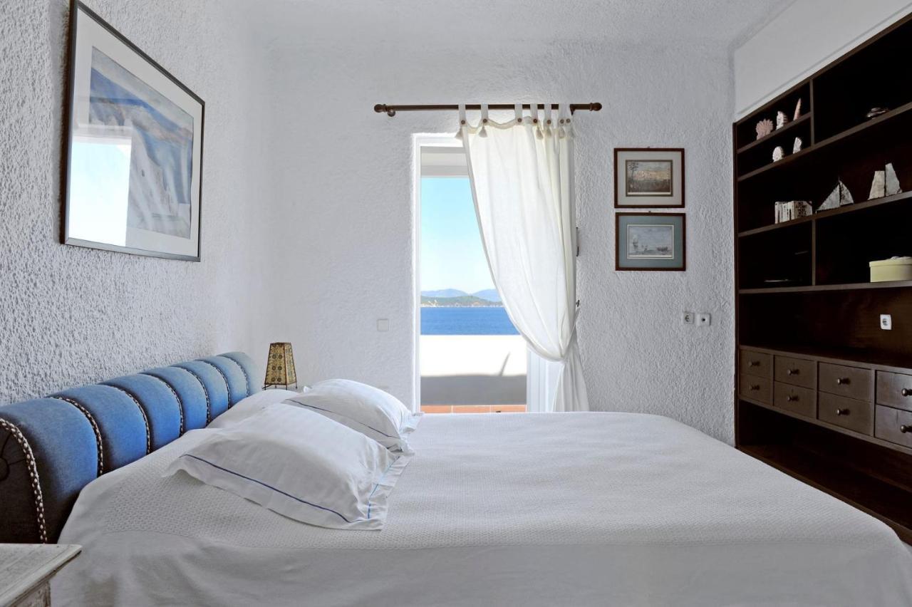 Super Luxury Skiathos Villa Seven Stunning Bedroom Suites Villa Daphne Achliades Ahladiész Kültér fotó