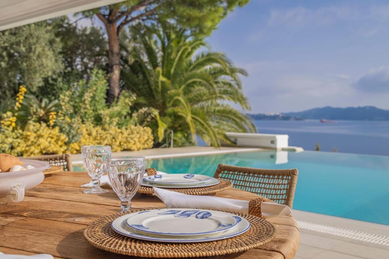 Super Luxury Skiathos Villa Seven Stunning Bedroom Suites Villa Daphne Achliades Ahladiész Kültér fotó